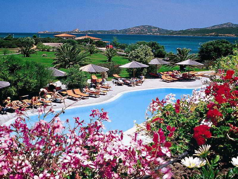 Resort Cala Di Falco Cannigione Exteriör bild
