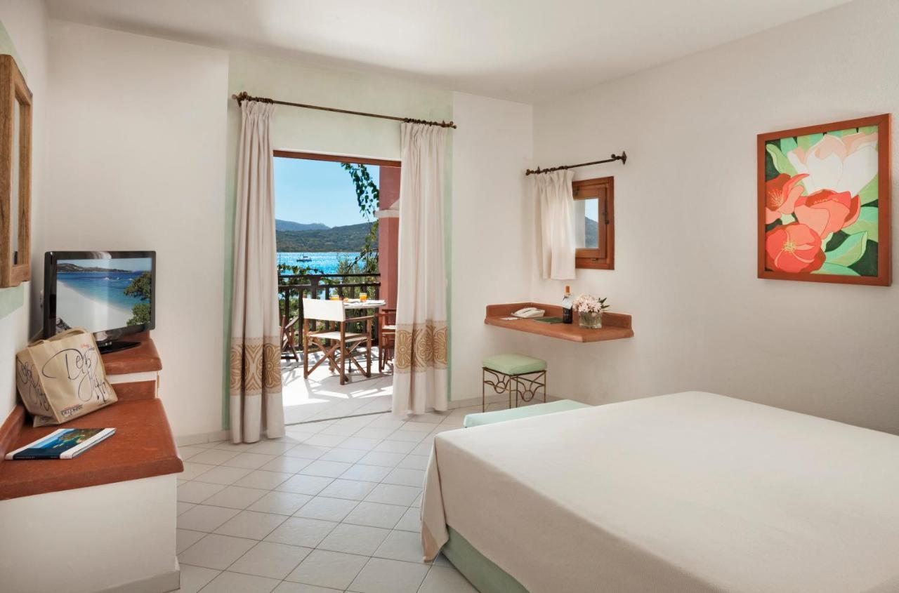 Resort Cala Di Falco Cannigione Exteriör bild